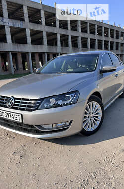 Седан Volkswagen Passat 2013 в Тернополі