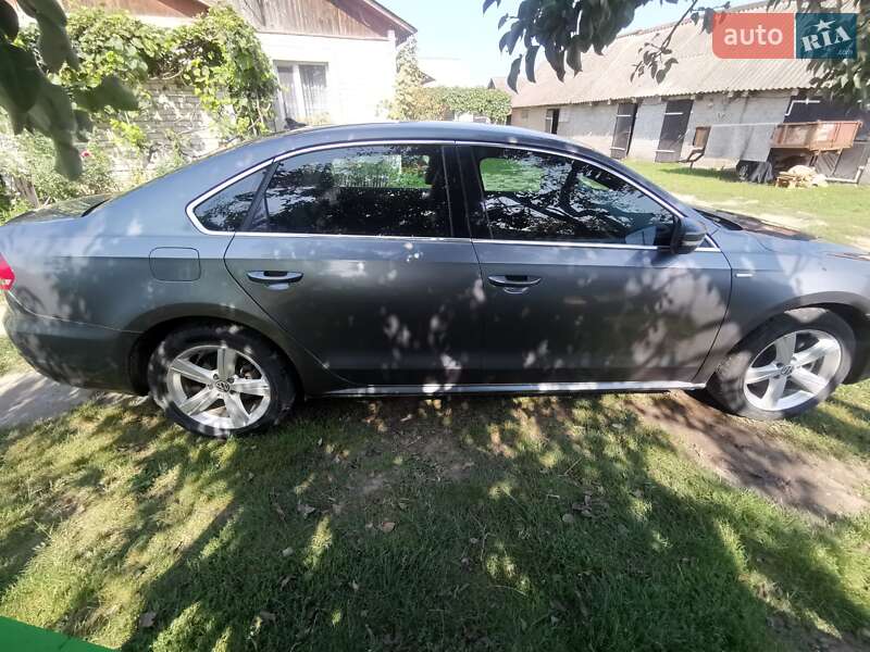 Седан Volkswagen Passat 2013 в Владимире