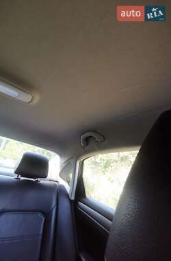Седан Volkswagen Passat 2013 в 