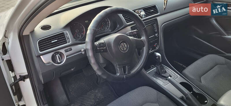 Седан Volkswagen Passat 2014 в Черкасах