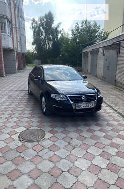 Седан Volkswagen Passat 2009 в Тернополе