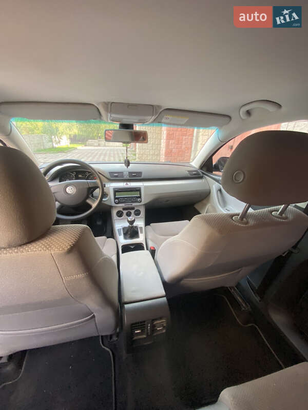 Седан Volkswagen Passat 2009 в Тернополе