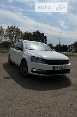 Универсал Volkswagen Passat 2012 в Кропивницком