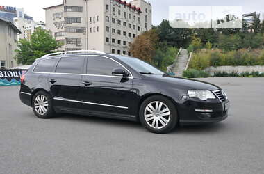 Универсал Volkswagen Passat 2010 в Харькове