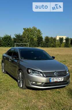 Седан Volkswagen Passat 2014 в Гайсину