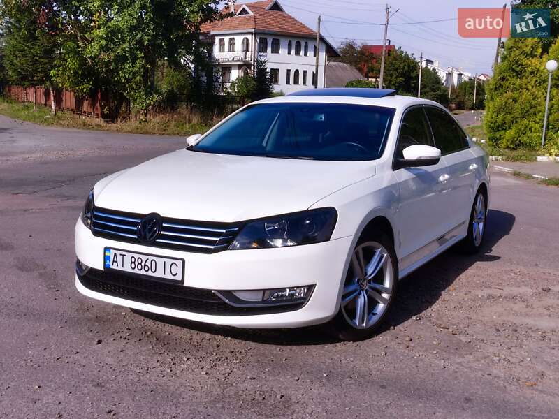 Седан Volkswagen Passat 2013 в Калуші