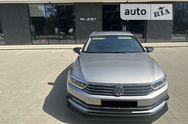 Універсал Volkswagen Passat 2016 в 