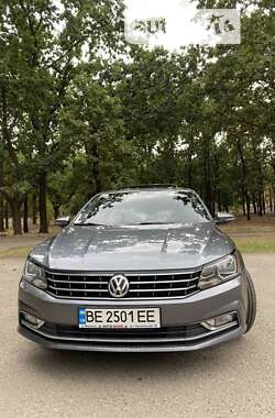 Седан Volkswagen Passat 2016 в Миколаєві