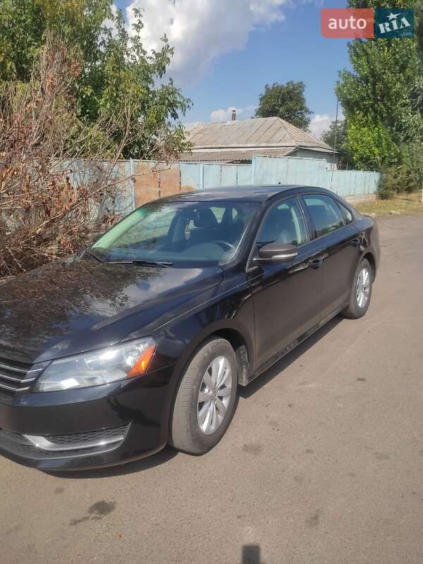 Седан Volkswagen Passat 2014 в Южноукраинске