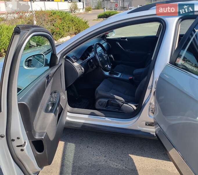 Универсал Volkswagen Passat 2010 в Львове фото 3 Универсал Volkswagen Passat 2010 в Львове