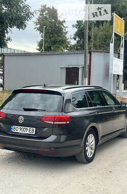 Универсал Volkswagen Passat 2017 в Волочиске