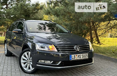 Универсал Volkswagen Passat 2012 в Дрогобыче