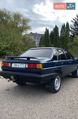 Седан Volkswagen Passat 1988 в 
