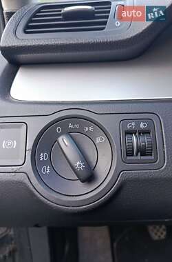 Универсал Volkswagen Passat 2009 в Киеве