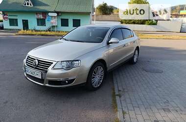 Седан Volkswagen Passat 2007 в Сваляве