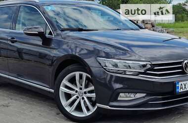 Універсал Volkswagen Passat 2019 в Краснограді