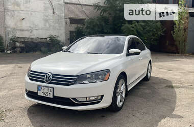 Седан Volkswagen Passat 2013 в Марганце