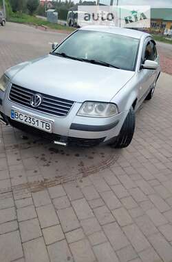 Седан Volkswagen Passat 2001 в Львові