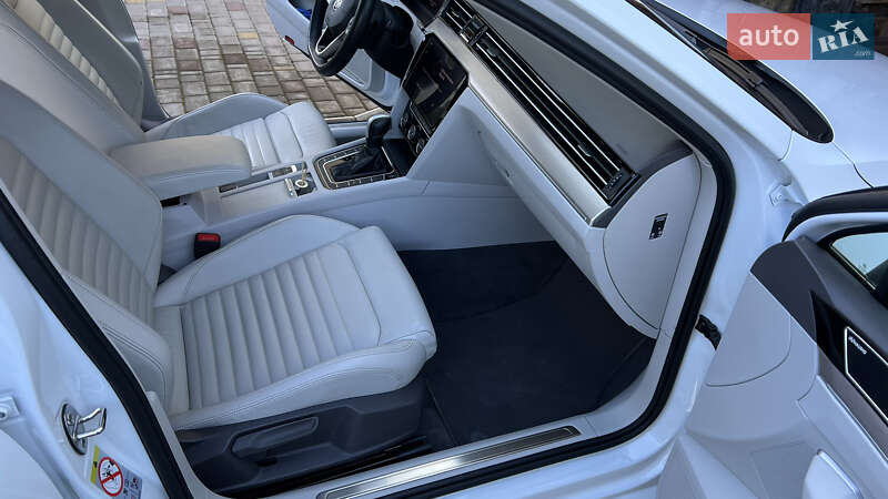 Універсал Volkswagen Passat 2019 в Умані