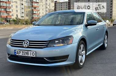 Седан Volkswagen Passat 2012 в Запоріжжі