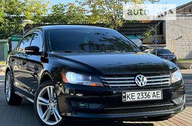 Седан Volkswagen Passat 2014 в Дніпрі