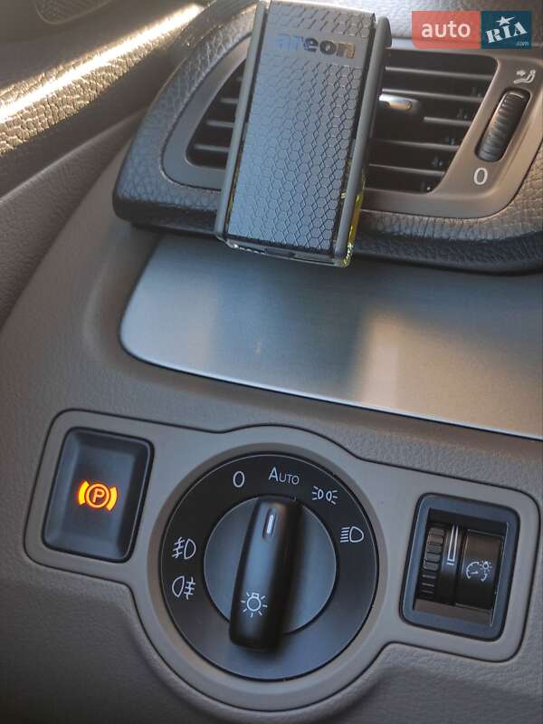 Універсал Volkswagen Passat 2009 в Старокостянтинові