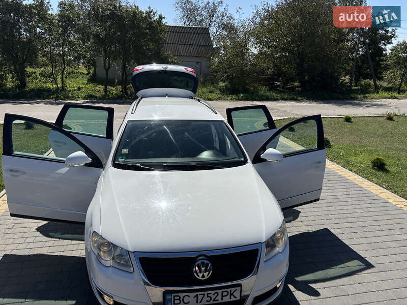 Volkswagen Passat 2010