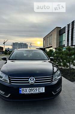 Универсал Volkswagen Passat 2012 в Хмельницком