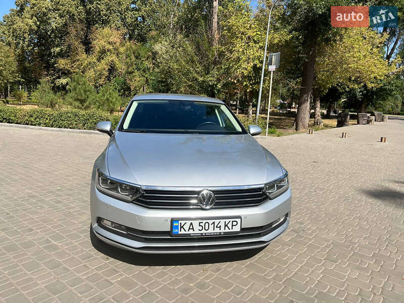 Седан Volkswagen Passat 2018 в Кривом Роге