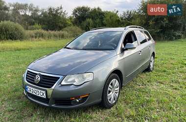 Универсал Volkswagen Passat 2007 в Корсуне-Шевченковском