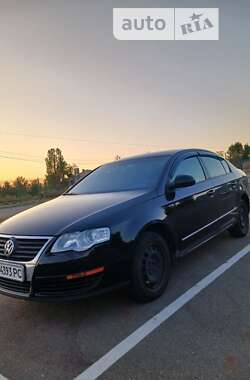 Седан Volkswagen Passat 2007 в Киеве