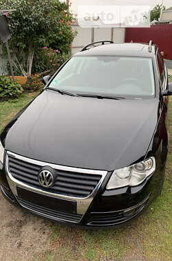 Универсал Volkswagen Passat 2008 в Киеве