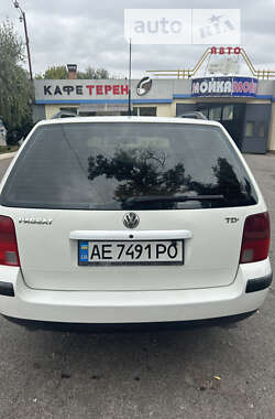 Универсал Volkswagen Passat 1997 в Никополе