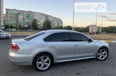 Седан Volkswagen Passat 2012 в Полтаві