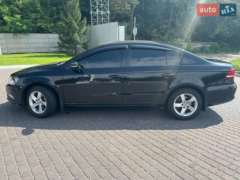 Седан Volkswagen Passat 2011 в Нежине