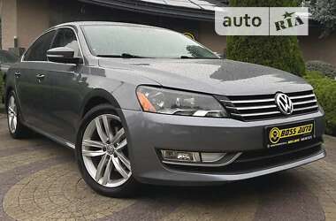 Седан Volkswagen Passat 2015 в Львове