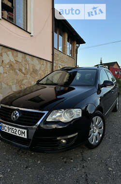 Универсал Volkswagen Passat 2008 в Мервичах