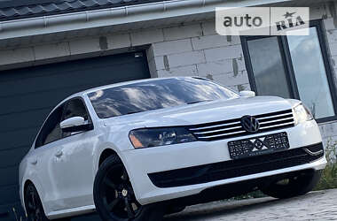 Седан Volkswagen Passat 2015 в Днепре