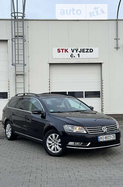 Универсал Volkswagen Passat 2012 в Хусте