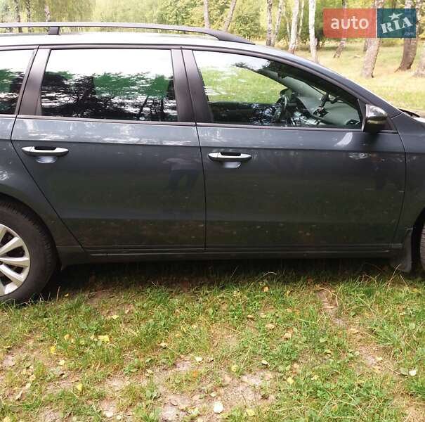 Универсал Volkswagen Passat 2013 в Черняхове фото 9 Универсал Volkswagen Passat 2013 в Черняхове