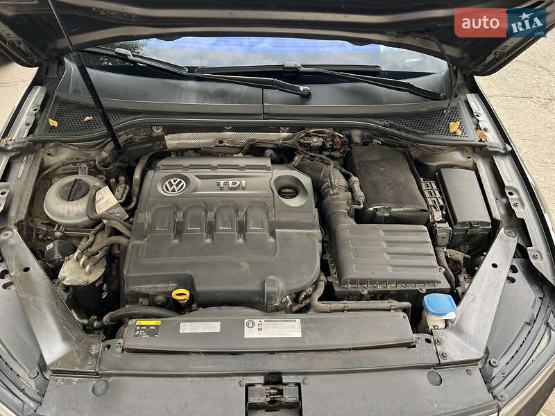 Універсал Volkswagen Passat 2015 в Дніпрі фото 25 Універсал Volkswagen Passat 2015 в Дніпрі