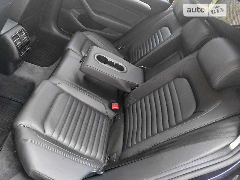 Універсал Volkswagen Passat 2017 в Львові