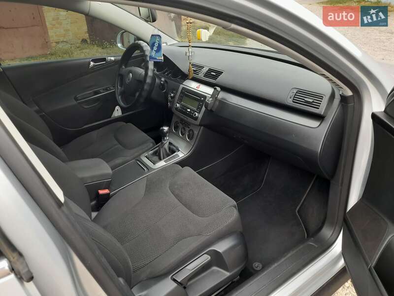 Седан Volkswagen Passat 2005 в Белой Церкви фото 3 Седан Volkswagen Passat 2005 в Белой Церкви