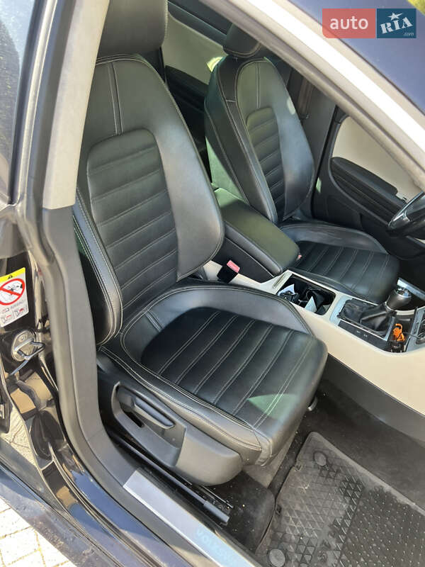 Седан Volkswagen Passat 2011 в Львові фото 6 Седан Volkswagen Passat 2011 в Львові