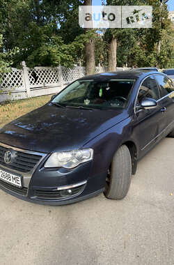 Седан Volkswagen Passat 2006 в Киеве