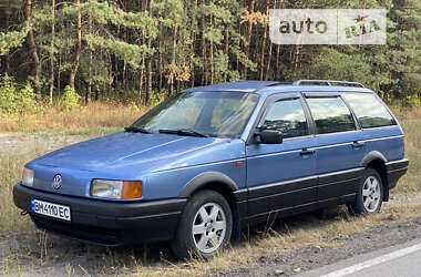 Універсал Volkswagen Passat 1992 в Харкові