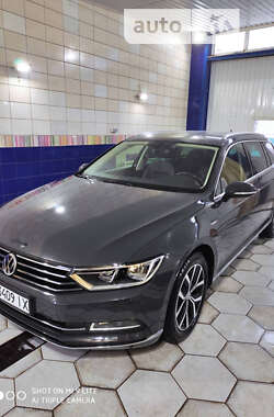 Универсал Volkswagen Passat 2016 в Харькове