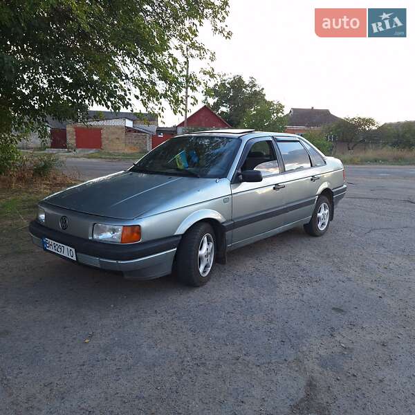 Volkswagen Passat 1989