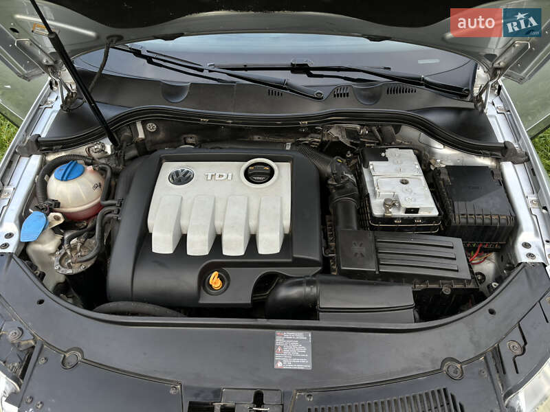 Универсал Volkswagen Passat 2006 в Самборе