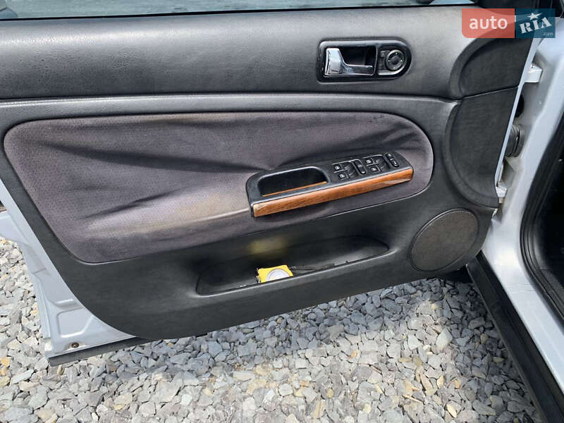 Седан Volkswagen Passat 1997 в Чернівцях